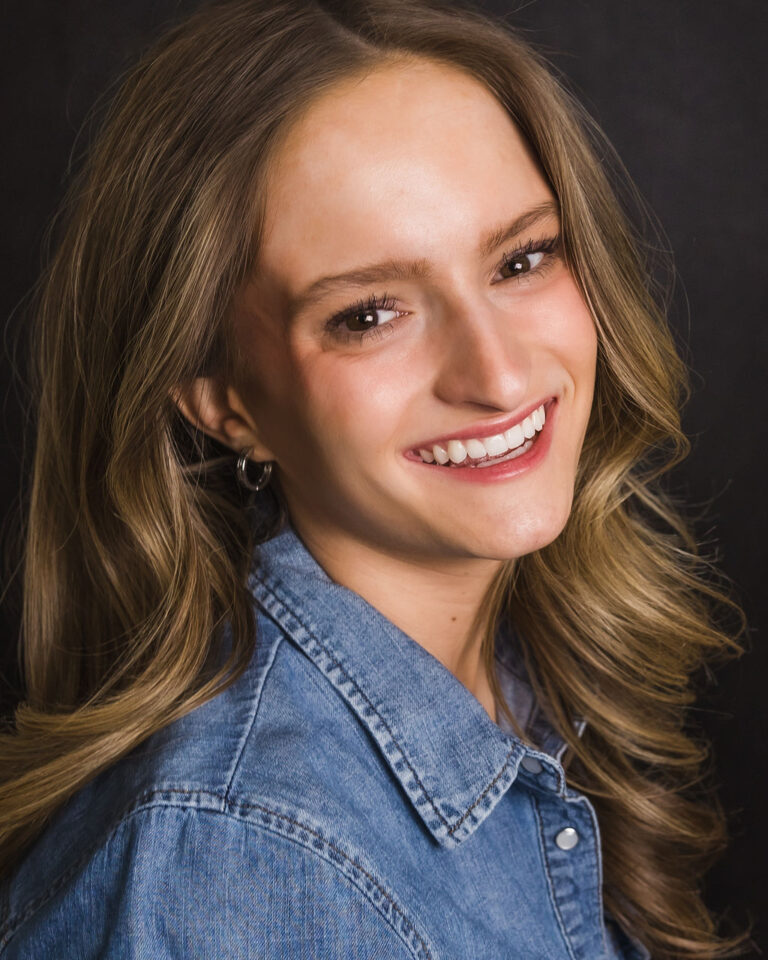 Gallery Avery Jane